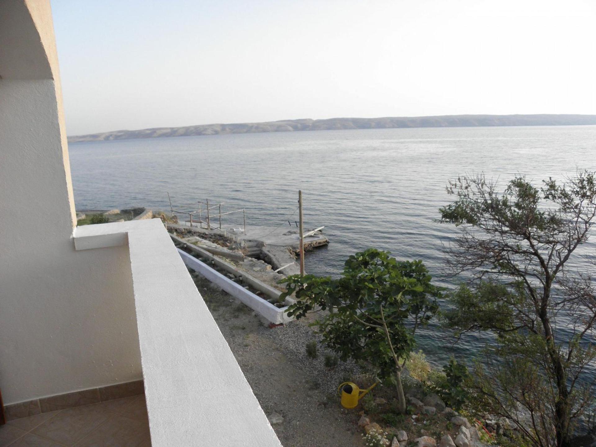 Apartments Tasa Lukovo Sugarje Luaran gambar